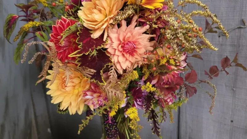 Flower arrangement
